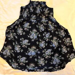 American Eagle Outfitters Black and Blue Floral Blouse